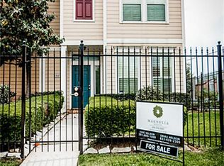 8047 Ellinger Ln, Houston, TX 77040