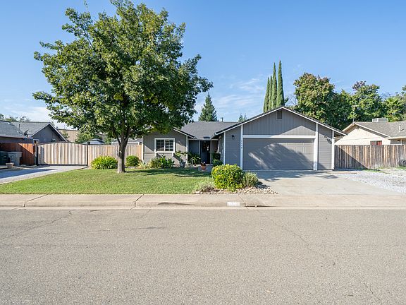 3rd image of 6928 Yvonne Ct
