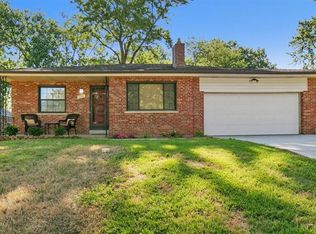8210 Villaton Dr, Saint Louis, MO
