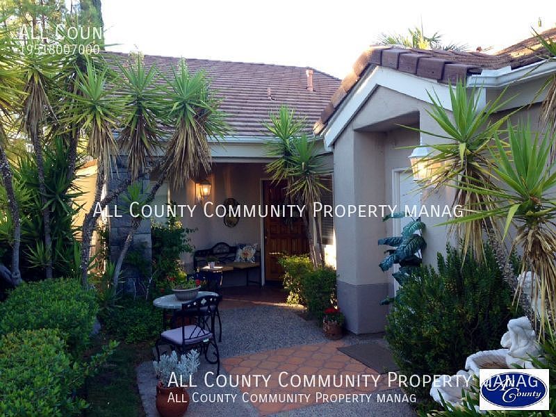 1st image of 38473 Glen Abbey Ln