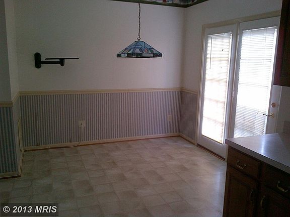 5th image of 5807 Deer Lake Ln