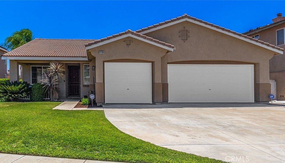 1st image of 41196 Coolidge Cir