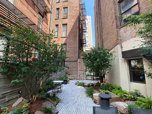 Rented by Tourma Realty LLC | media 22