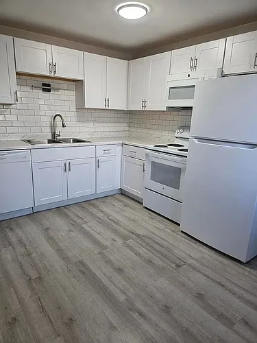 Kensington Apartments Photo 1