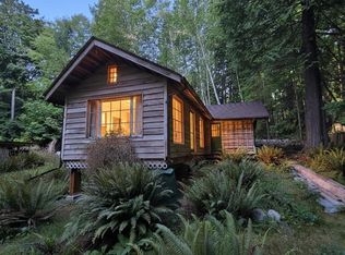 793 Andys Bay Rd, Sunshine Coast, BC V0N 1V0