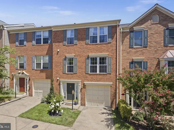 2005 N Buchanan Ct, Arlington, VA 22207