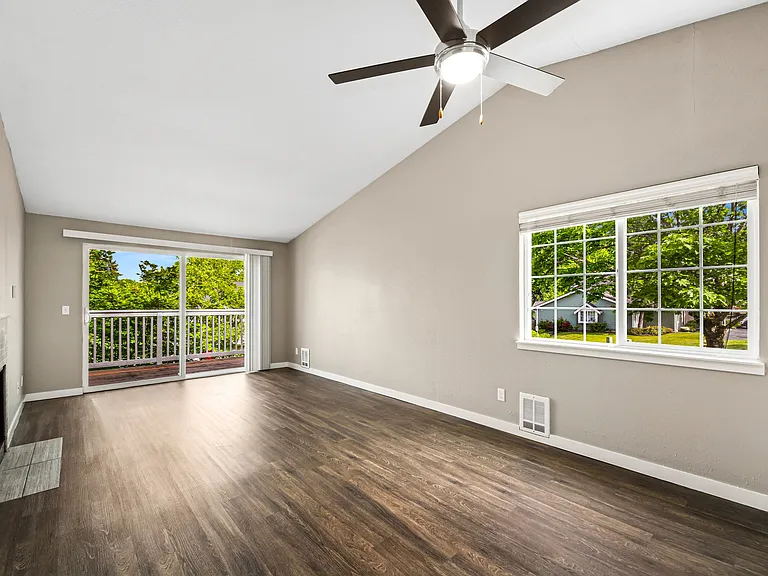 The Row Townhomes — Photo 24