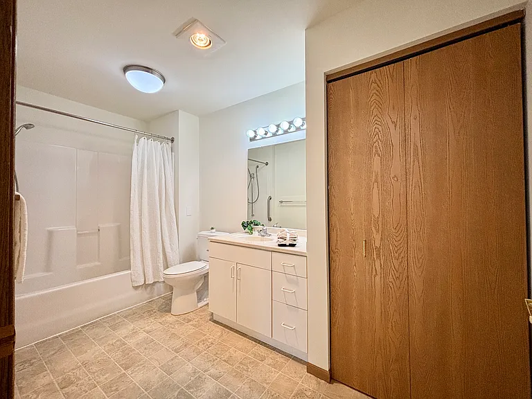 6162 Dell Dr #110 — Photo 8