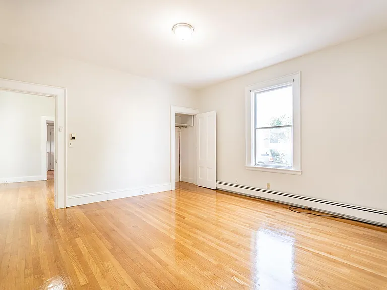 31 Adams St #1 — Photo 12