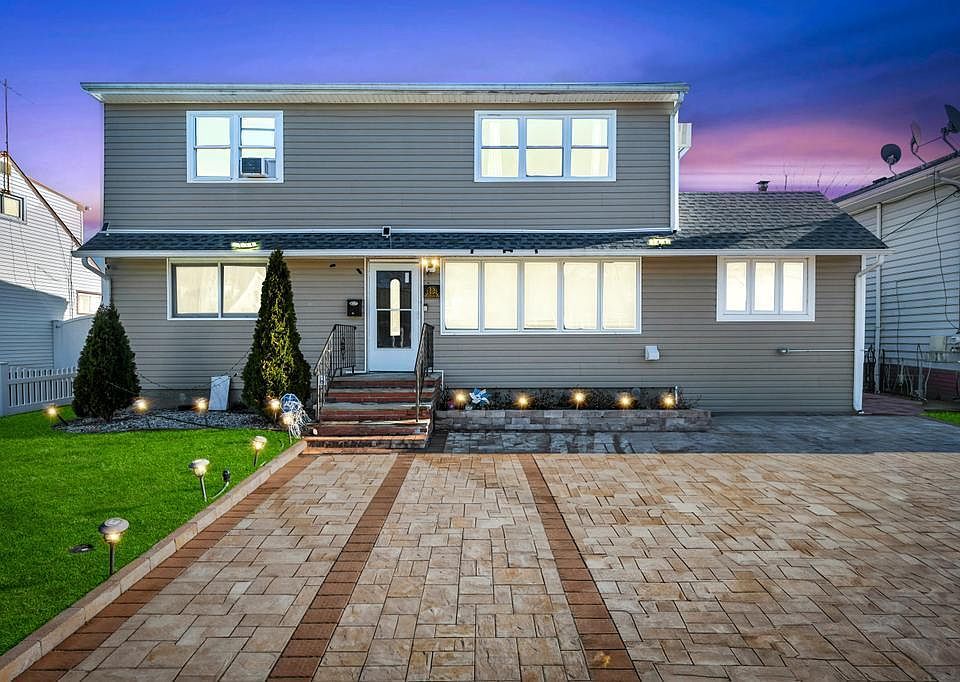 1st image of 165 Wilfred Boulevard