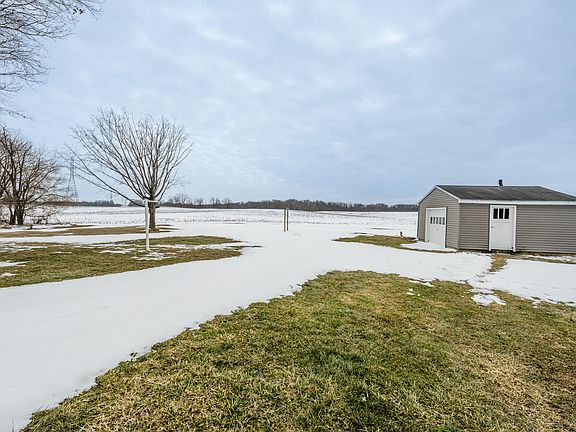 5th image of 940 Mount Tabor Rd