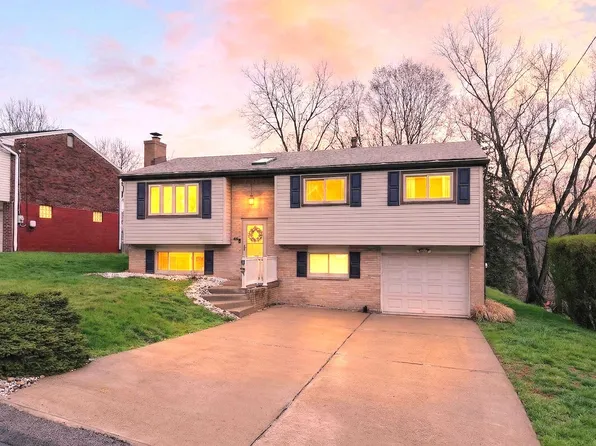 62 Dundalk Dr, Pittsburgh, PA 15235