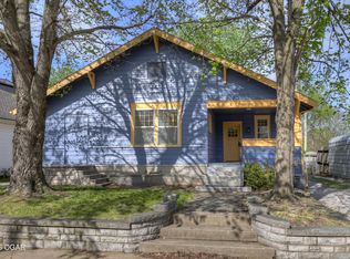 1213 Keller St, Carthage, MO 64836