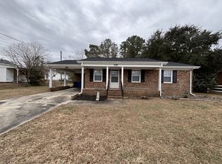 280 E Main St, Coats, NC 27521