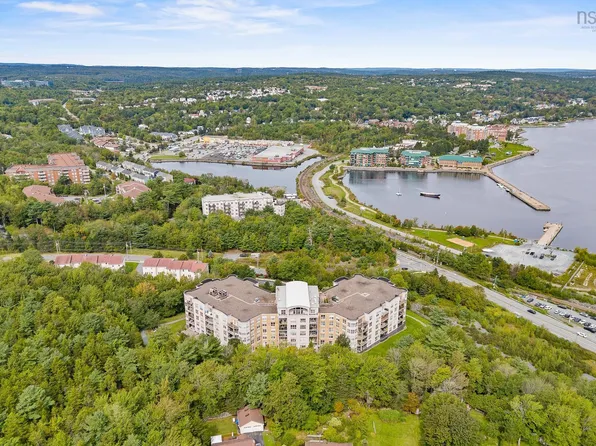 36 Southgate Dr #507, Bedford, NS B4A 4M4