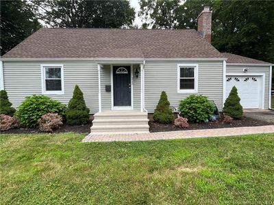 215 Main Street, Newington, CT, 06111