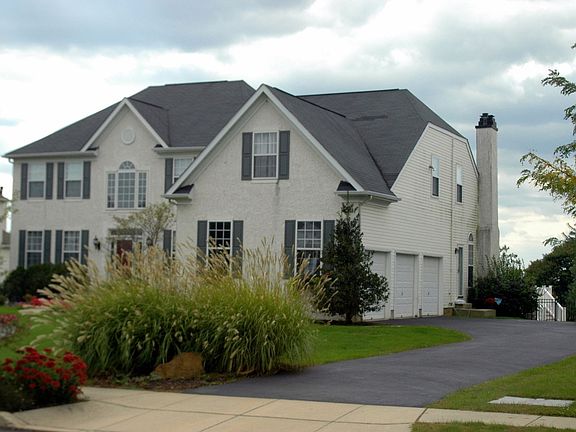 Front Right Side View