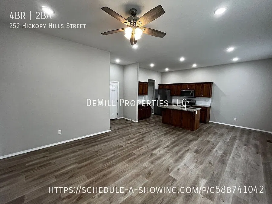 Beautiful 4-Bedroom Home in Rogersville! — Photo 4