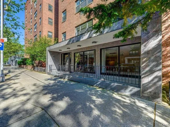 9910 60th Avenue #5A, Corona, NY 11368