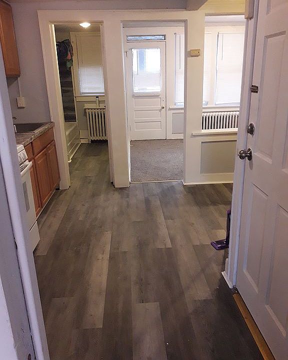 1st image of 270 Livingston Ave