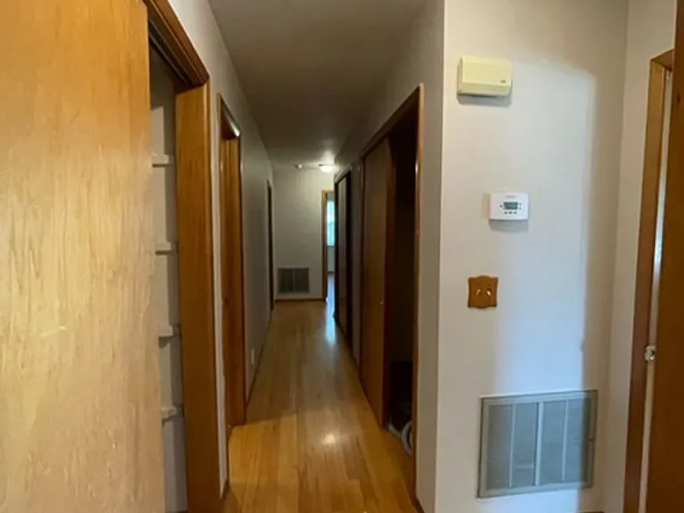 942 Margaret Dr — Photo 15
