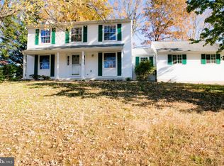 5219 Jarrett Ct, Centreville, VA 20120