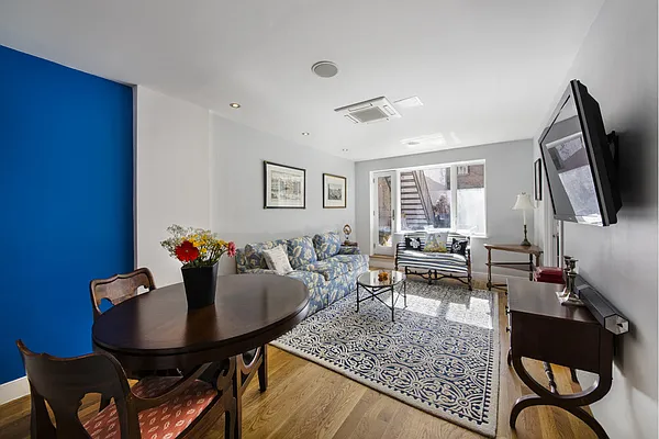 Rented by Stribling | media 39