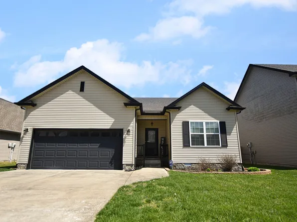 3765 Silver Fox Ln, Clarksville, TN 37040