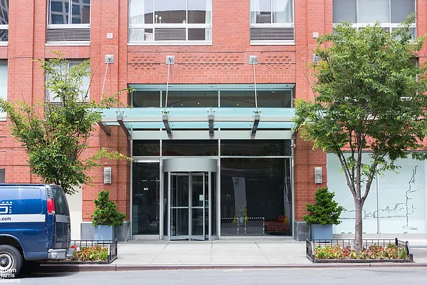 Rented by Brown Harris Stevens | media 10