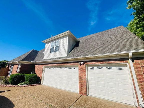 2nd image of 9369 Fir Hill Dr N