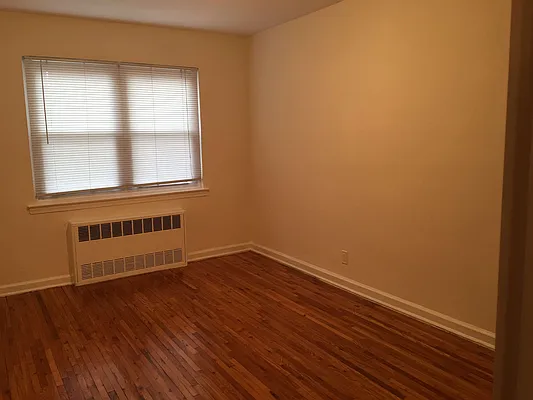 Rented by Amorelli Realty | media 36