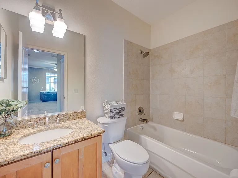 Full Second Bathroom Upstairs