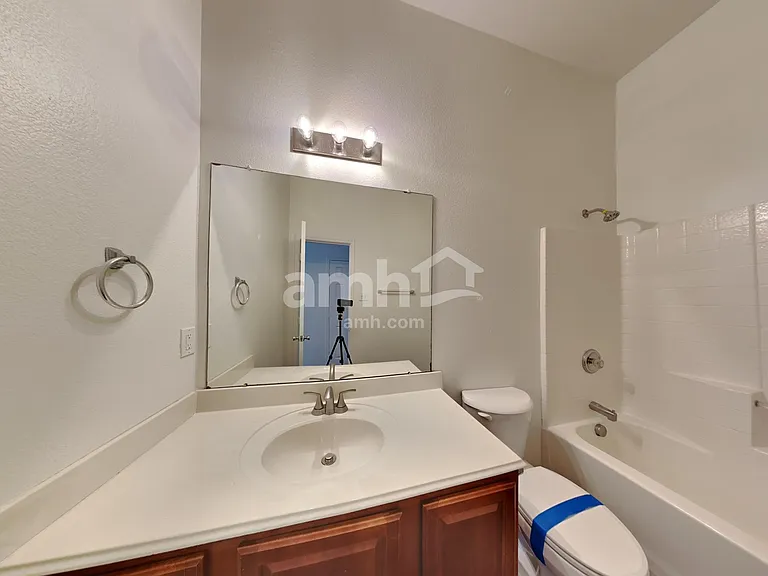 1207 Fox Glen Trl — Photo 19