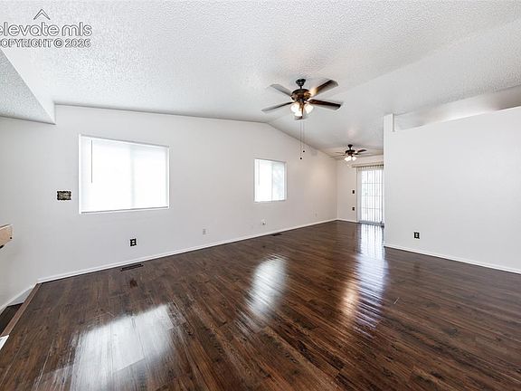 5th image of 4642 Cassidy St