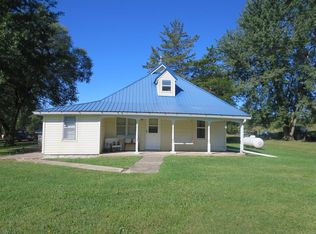 15001 Fox Pen Rd, Queen City, MO 63561