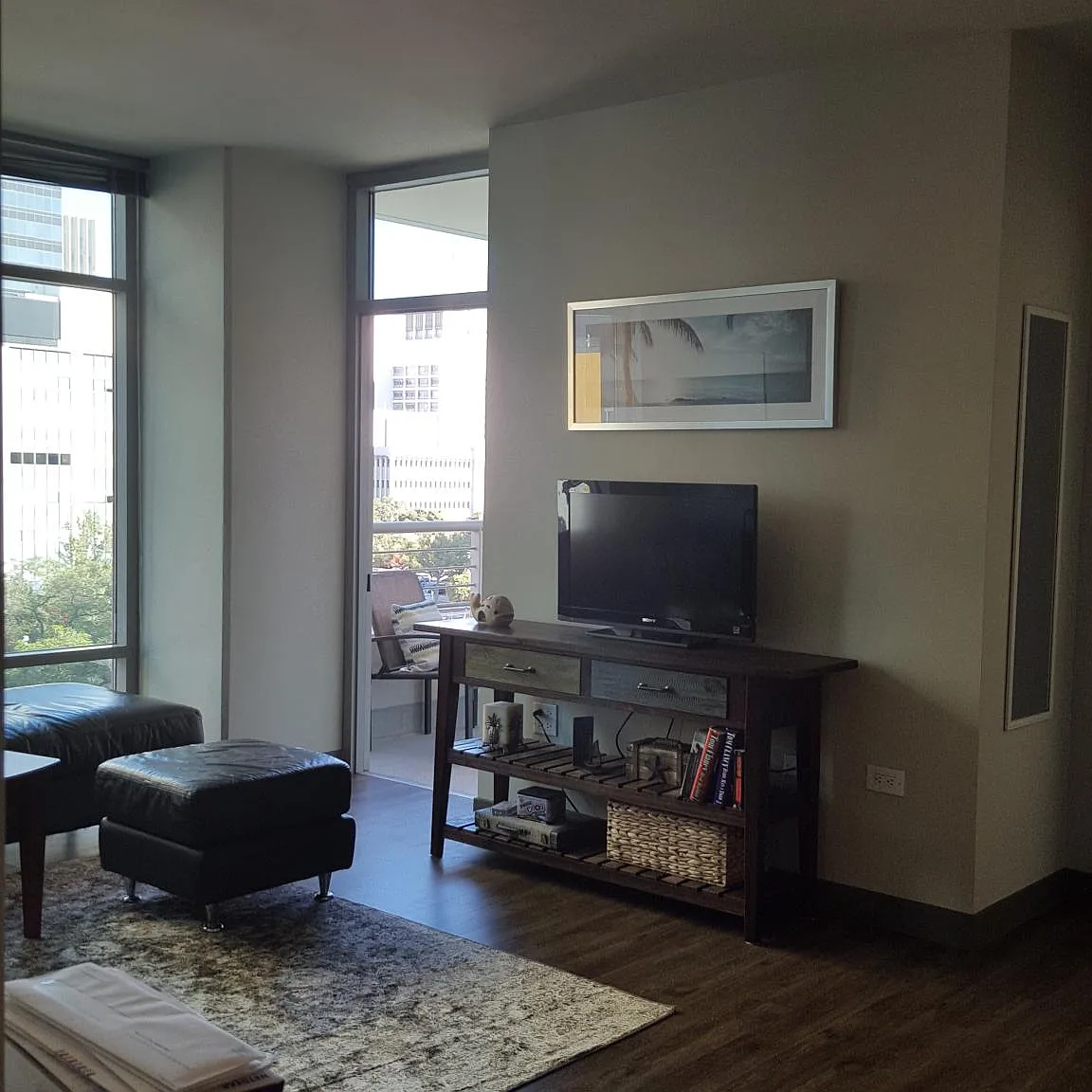 425 W Beech St — Photo 4