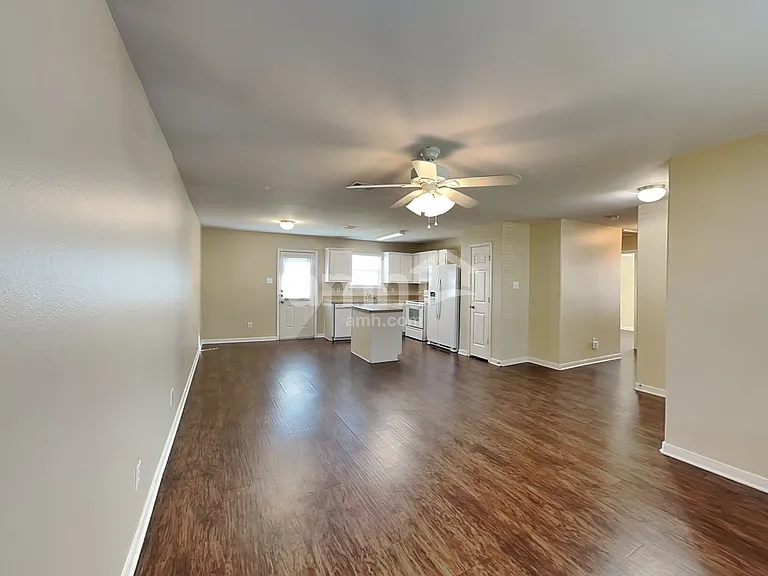 4411 Thistle Pond Ct — Photo 5