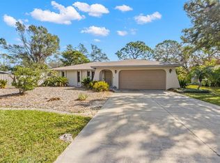 2107 S Jefferson Ave, Sarasota, FL 34239