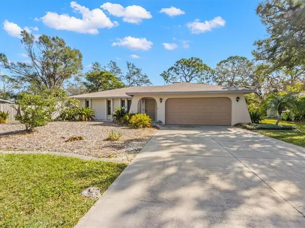 2107 S Jefferson Ave, Sarasota, FL 34239