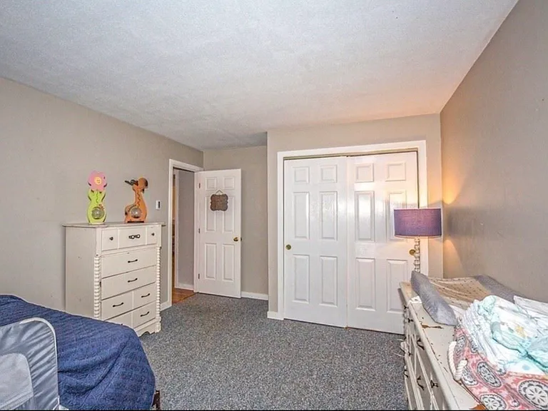 48 Evergreen Rd #114 — Photo 11