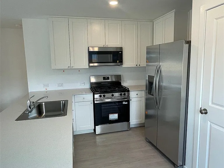 5631 Shelford Birch Dr — Photo 3