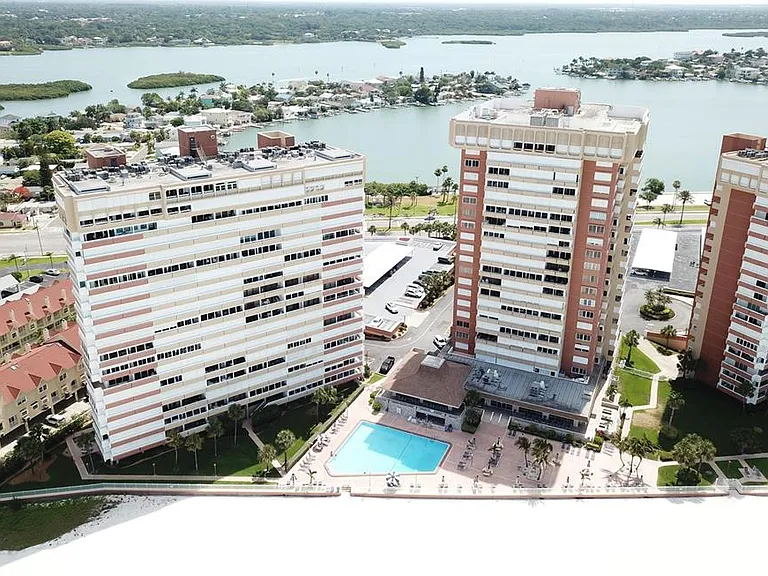 17940 Gulf Blvd #6E — Photo 29