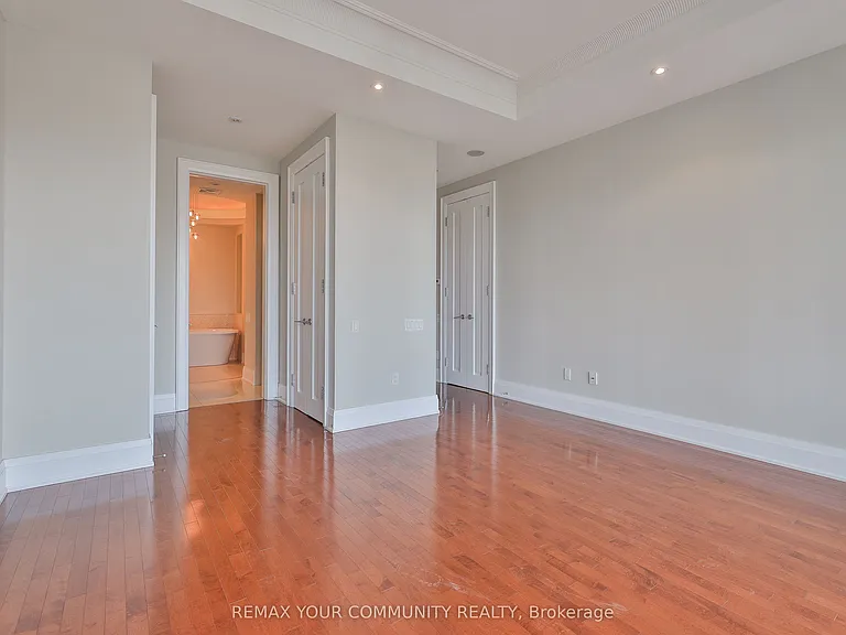 80 Yorkville Ave #802 — Photo 20