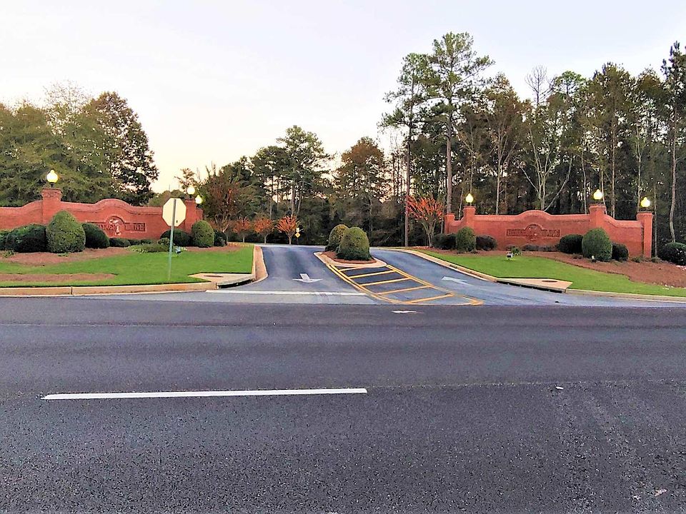 1st image of 0 Heritage Lake Dr