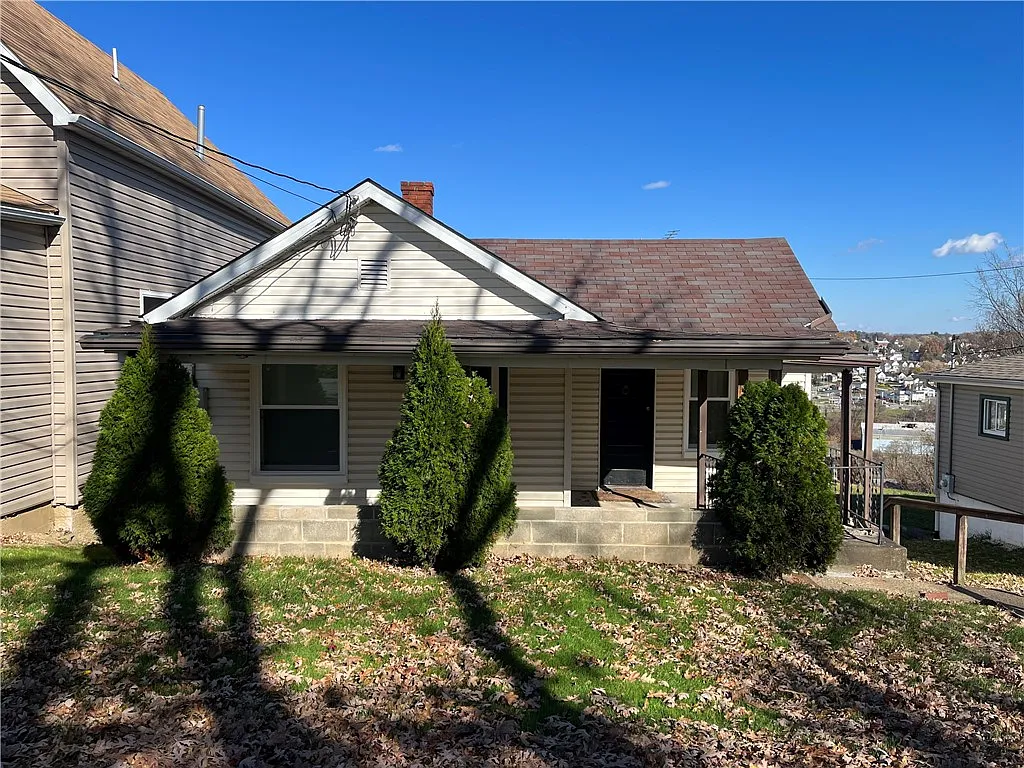 106 Charles St photo 1