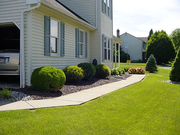 5th image of 4104 Sapphire Ln