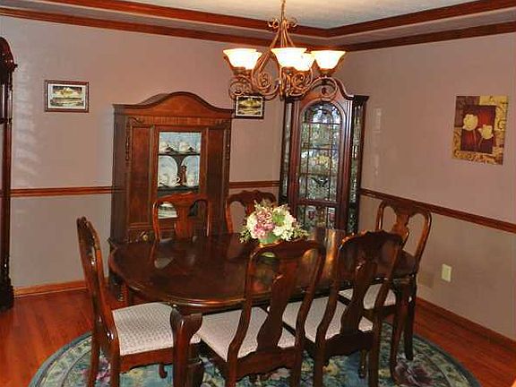 5th image of 3610 Lagoon Ln