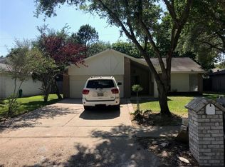 16710 Rippling Mill Dr, Sugar Land, TX 77498