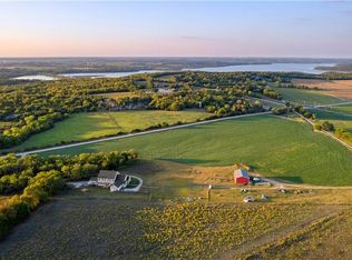 377 N 851st Diagonal Rd, Overbrook, KS 66524