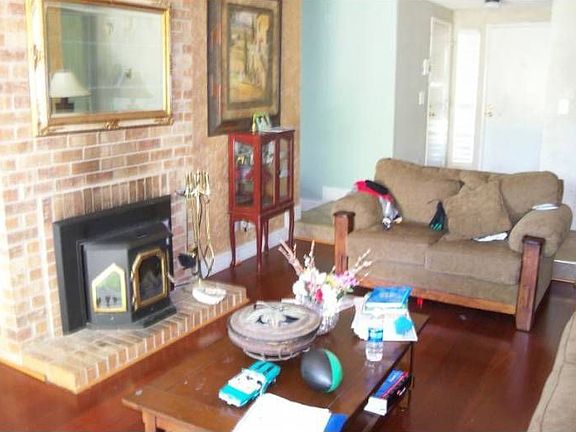 2nd image of 3021 Brisbane Ct
